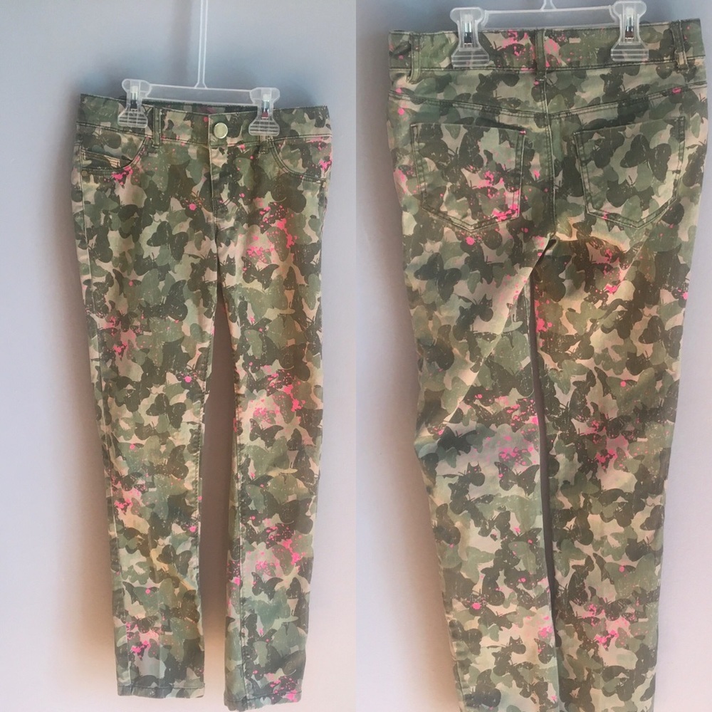 Girls Camo Jeans Size 5/6